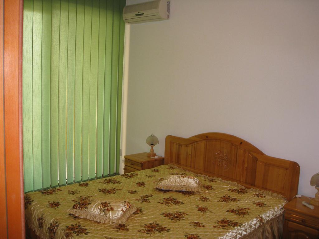 Elias Apartment Golden Sands Exterior photo